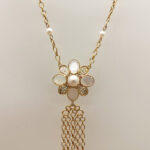 Chane1 Baroque necklace 18k yellow gold Pearl with fringe - Image 5