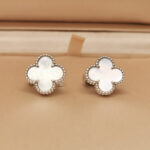Van Cleef & Arpels Vintage Alhambra earrings 18k white gold, mother-of-pearl - Image 2