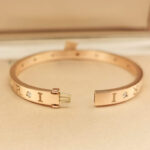 Bvlgari B.zero1 Essential bangle bracelet 18k rose gold set with diamonds, M - Image 3