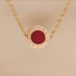 Bvlgari Bvlgari bracelet 18k rose gold, carnelian and mother-of-pearl - Image 3