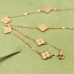Van Cleef & Arpels Alhambra Sweet Alhambra long necklace, 16 motifs, 18k rose gold - Image 6