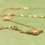 Van Cleef & Arpels Alhambra Sweet Alhambra long necklace, 16 motifs, 18k rose gold - Image 5