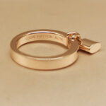 Louis Vuitton Berg Lockit ring 18k rose gold, 54 - Image 7