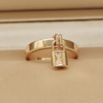 Louis Vuitton Berg Lockit ring 18k rose gold, 54 - Image 6