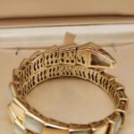 Bvlgari Serpenti bracelet 18k yellow gold, mother-of-pearl, M - Image 6