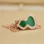 Qeelin Wulu medium pendant 18k rose gold, jade, diamond, chain (2024) - Image 6
