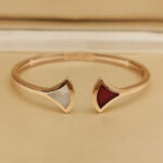 Bvlgari Divas' Dream bracelet open 18k rose gold, chalcedony, MOP, S - Image 2