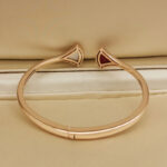Bvlgari Divas' Dream bracelet open 18k rose gold, chalcedony, MOP, S - Image 10