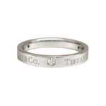 Tiffany & Co. signature ring Platinum, 3 diamonds, 13