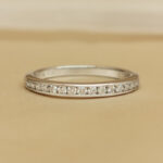 Tiffany & Co. The Tiffany® Setting wedding band platinum, diamond, 10 - Image 2