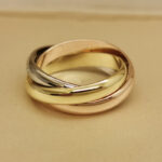 Cartier Trinity ring 18k tri-colour gold, 5 diamonds, 56 - Image 3