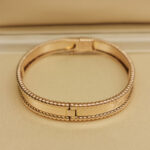 Van Cleef & Arpels Perlée Signature bracelet 18k rose gold, M - Image 4