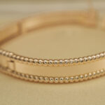 Van Cleef & Arpels Perlée Signature bracelet 18k rose gold, M - Image 10