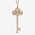 Tiffany & Co. Fleur de Lis Key Pendant rose gold, diamond,MOP