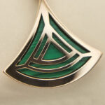 Bvlgari Divas' Dream necklace 18k rose gold, malachite, diamond - Image 9