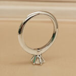 Tiffany & Co. engagement ring, platinum, classic six claw, 9 - Image 3