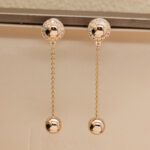 Piaget Possession earrings 18k rose gold, diamond, studs - Image 2