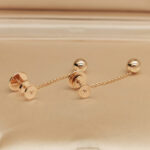 Piaget Possession earrings 18k rose gold, diamond, studs - Image 7