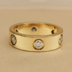 Cartier Love bracelet 18k yellow gold, wide, 6 diamonds, 52 - Image 2