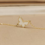 Van Cleef & Arpels Sweet Butterflies bracelet 18k gold MOP - Image 3