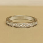 Cartier 1895 ring Platinum, semi paved diamond, 49 - Image 2