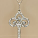 Tiffany & Co. Key pendant platinum medium, diamond - Image 7