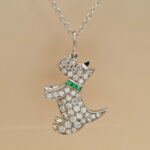Tiffany & Co. dog pendant platinum diamond emerald - Image 5