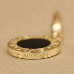 Bvlgari Bvlgari 18k yellow gold pendant black agate(no chain) - Image 6