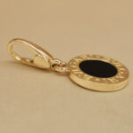 Bvlgari Bvlgari 18k yellow gold pendant black agate(no chain) - Image 9