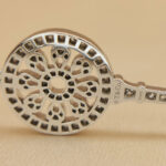 Tiffany & Co. Key medium Platinum, white gold chain, diamond - Image 5