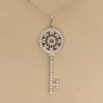 Tiffany & Co. Key medium Platinum, white gold chain, diamond - Image 2