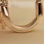 Tiffany & Co. Lock pendant medium 18k rose gold pink sapphire - Image 5